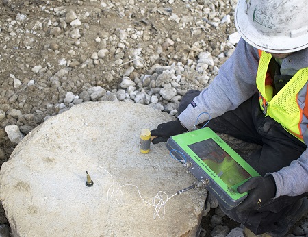 PIT-QFV型低应变桩身完整性测试仪